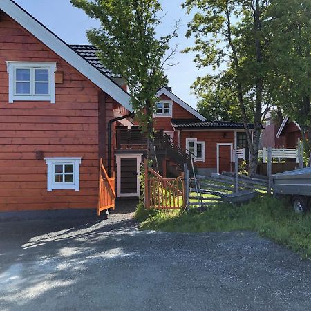 Aaroybukt Guesthouse Aroybukta Exteriör bild